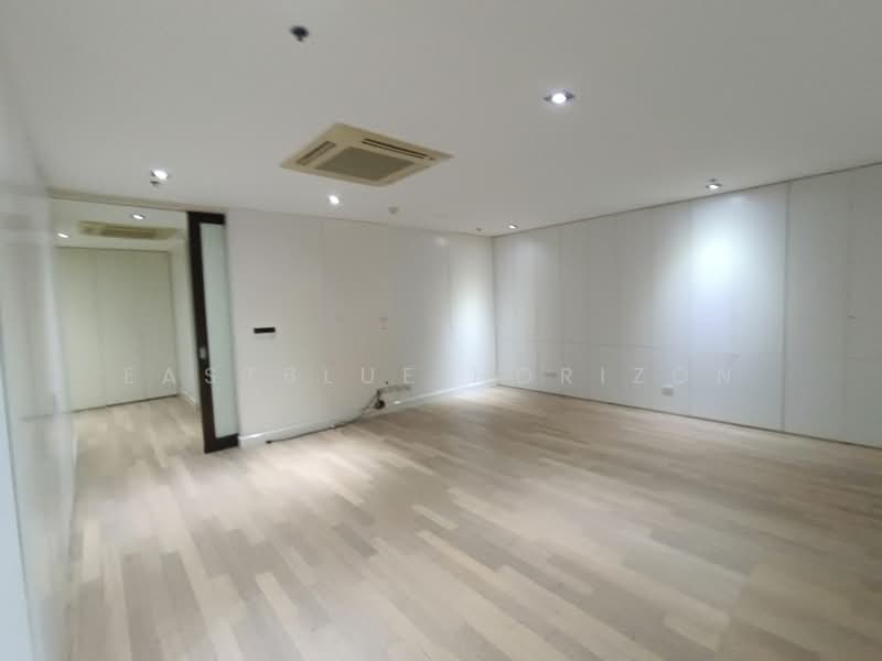 The Lakes, Bangkok, 123 Ratchadaphisek Road, Khlong Toei, Khlong Toei, Bangkok, 3 Bedrooms, 414 sqm, Condo For Sale, by Eastblue Horizon, 500228513 - DDproperty.com