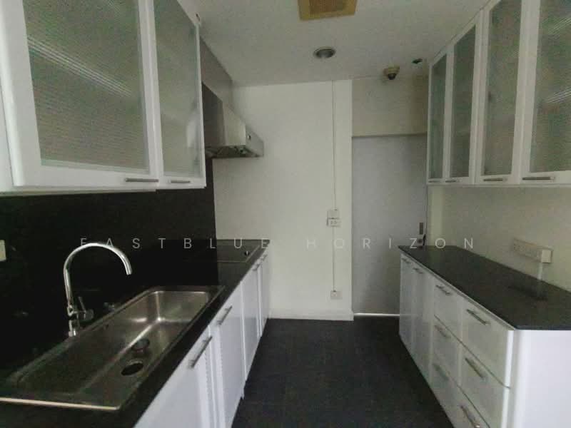 The Lakes, Bangkok, 123 Ratchadaphisek Road, Khlong Toei, Khlong Toei, Bangkok, 3 Bedrooms, 414 sqm, Condo For Sale, by Eastblue Horizon, 500228513 - DDproperty.com