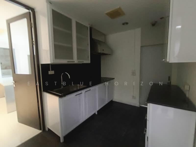 The Lakes, Bangkok, 123 Ratchadaphisek Road, Khlong Toei, Khlong Toei, Bangkok, 3 Bedrooms, 414 sqm, Condo For Sale, by Eastblue Horizon, 500228513 - DDproperty.com