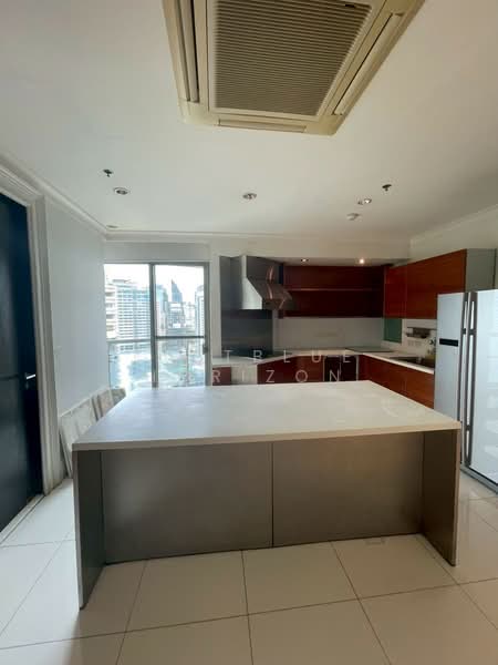 The Lakes, Bangkok, 123 Ratchadaphisek Road, Khlong Toei, Bangkok, 3 Bedrooms, 414 sqm, Condo For Sale, by Eastblue Horizon, 500228513 - DDproperty.com