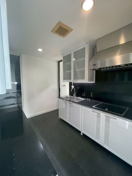 The Lakes, Bangkok, 123 Ratchadaphisek Road, Khlong Toei, Bangkok, 3 Bedrooms, 414 sqm, Condo For Sale, by Eastblue Horizon, 500228513 - DDproperty.com