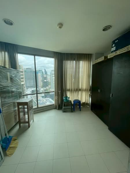 The Lakes, Bangkok, 123 Ratchadaphisek Road, Khlong Toei, Bangkok, 3 Bedrooms, 414 sqm, Condo For Sale, by Eastblue Horizon, 500228513 - DDproperty.com