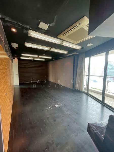 The Lakes, Bangkok, 123 Ratchadaphisek Road, Khlong Toei, Bangkok, 3 Bedrooms, 414 sqm, Condo For Sale, by Eastblue Horizon, 500228513 - DDproperty.com