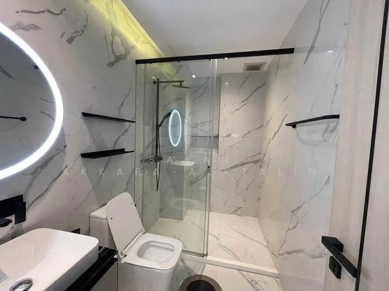 For Rent - The Room Phaya Thai, Bangkok