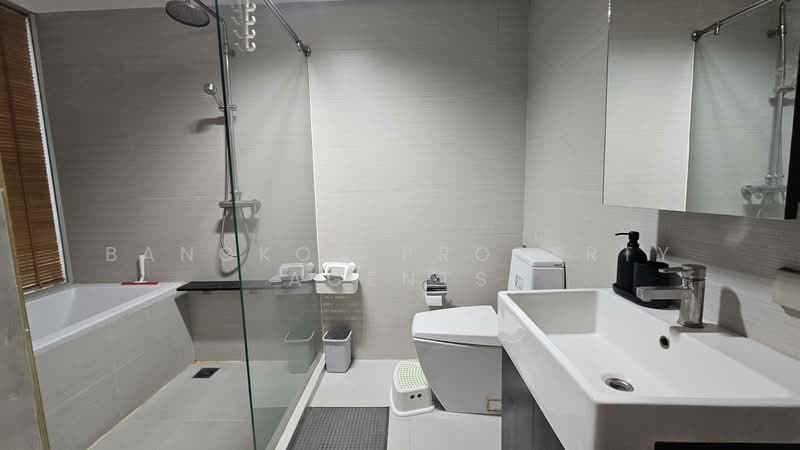 Issara @ 42 Sukhumvit, Bangkok, Soi Sukhumvit 42, Phra Kanong, Khlong Toei, Bangkok, 2 Bedrooms, 78 sqm, Condo For Rent, by BANGKOK PROPERTY AGENTS, 500228524 - DDproperty.com