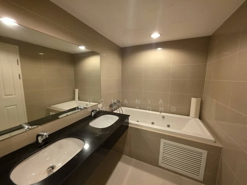 Belle Grand Rama 9, Bangkok, 131 Rama 9 Road, Huai Khwang, Huai Khwang, Bangkok, 5 Bedrooms, 206 sqm, Condo For Sale, by Suchanya Champatong, 500228532 - DDproperty.com