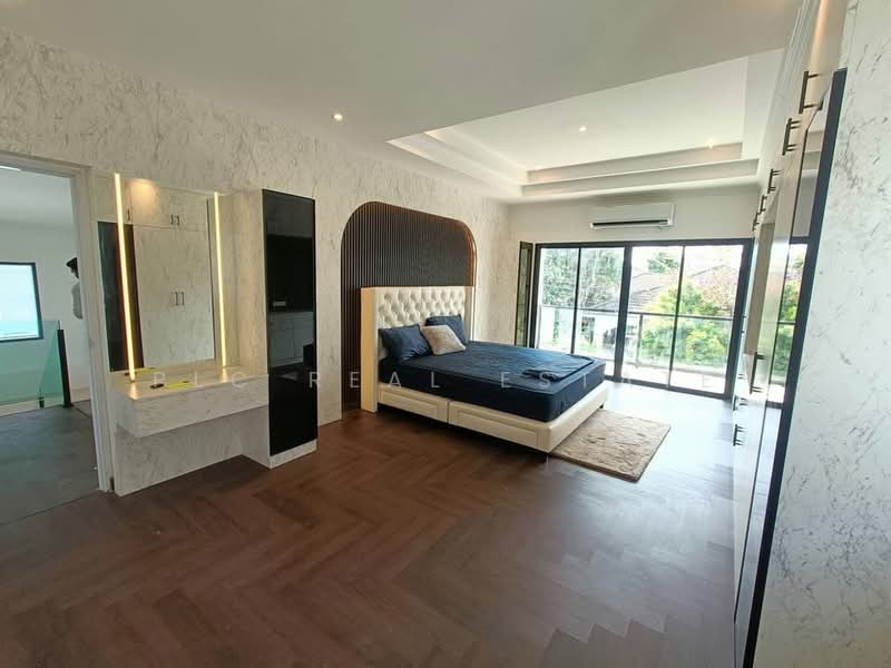 3 Bedroom Pool Villa for Sale East Pattaya, Chon Buri (Pattaya), Bang Lamung, Bang Lamung (Pattaya), Chon Buri (Pattaya), 3 Bedrooms, 240 sqm, Villa For Sale, by PLC Real Estate, 500228567 - DDproperty.com