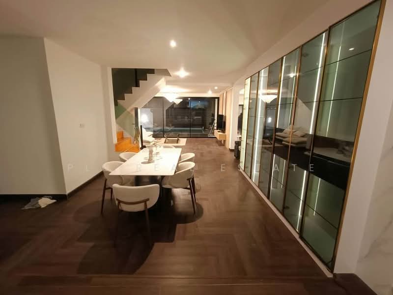 ขายวิลล่า 3 ห้องนอนพร้อมสระว่ายน้ำส่วนตัว พัทยาตะวันออก, ชลบุรี, บางละมุง, บางละมุง, ชลบุรี, 240 ตร.ม., วิลล่า ขาย, โดย PLC Real Estate, 500228567 - DDproperty.com