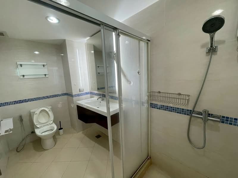 Life @ Sukhumvit 67, Bangkok, - Soi Sukhumvit 67 Sukhumvit Road, Phra Kanong Nua, Watthana, Bangkok, 1 Bedroom, 47 sqm, Condo For Rent, by รัชกานต์ อัจฉริยะโพธา, 500228585 - DDproperty.com