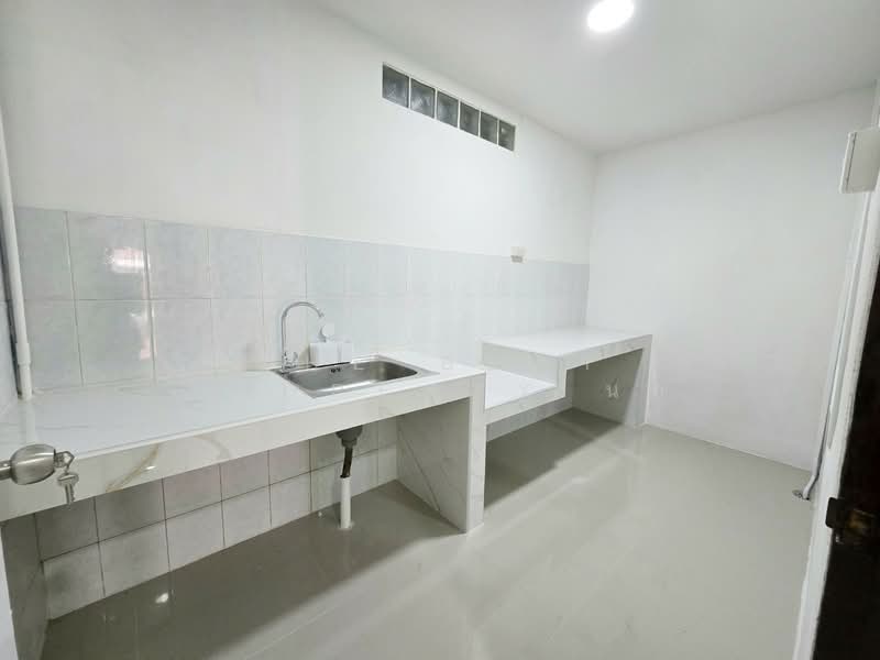 Siam Niwet 1, Samut Prakan, ตำบล ในคลองบางปลากด อำเภอพระสมุทรเจดีย์ สมุทรปราการ ในคลองบางปลากด , พระสมุทรเจดีย์ , สมุทรปราการ, Nai Khlong Bang Pla Kot, Phra Samut Jadee, Samut Prakan, 2 Bedrooms, 100 sqm, Townhouse For Sale, by The Best Property นก, 500228589 - DDproperty.com