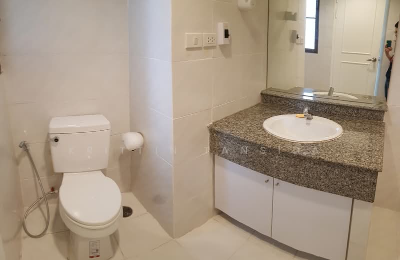 Mini House Sathorn 13 : มินิ เฮ้าส์ สาทร 13, กรุงเทพ, 9 Soi Sathorn 13, ทุ่งวัดดอน, สาทร, กรุงเทพ, 150 ตร.ม., อพาร์ทเมนท์ ให้เช่า, โดย Krittin Tansida, 500228600 - DDproperty.com