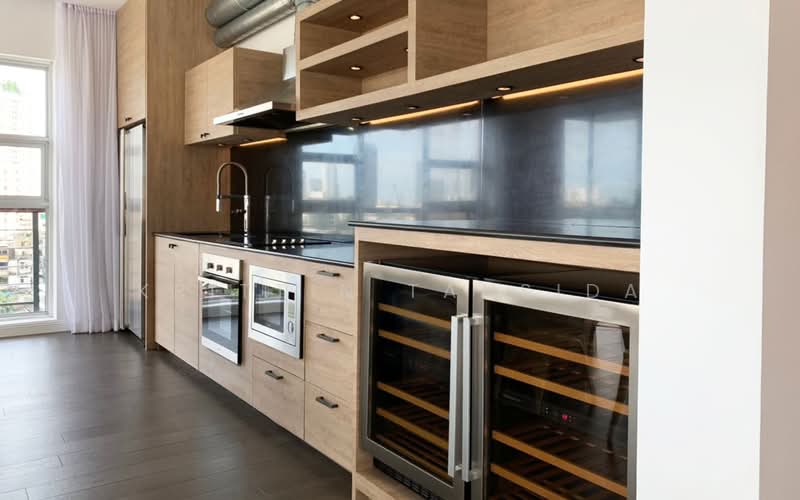 Penthouse Condominium 3, Bangkok, Sukhumvit 65, Phra Kanong Nua, Watthana, Bangkok, 3 Bedrooms, 250 sqm, Condo For Rent, by Krittin Tansida, 500228612 - DDproperty.com