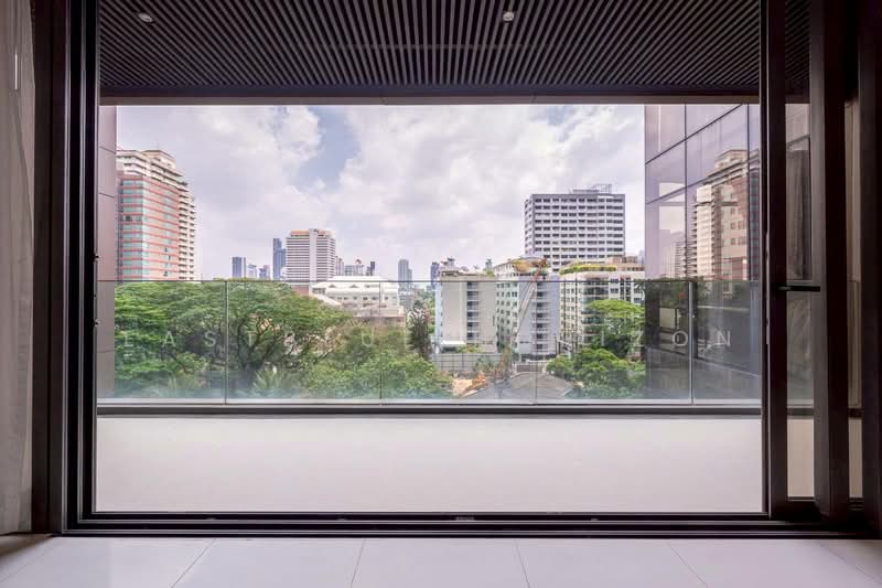 Vittorio 39, Bangkok, 8 Sukhumvit, Khlong Tan Nua, Watthana, Bangkok, 2 Bedrooms, 138 sqm, Condo For Sale, by Eastblue Horizon, 500228615 - DDproperty.com