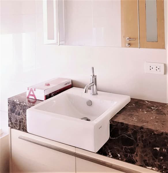 39 by Sansiri, Bangkok, 11 Sukhumvit Road, Khlong Tan Nua, Watthana, Bangkok, 2 Bedrooms, 82 sqm, Condo For Rent, by Krittin Tansida, 500228619 - DDproperty.com