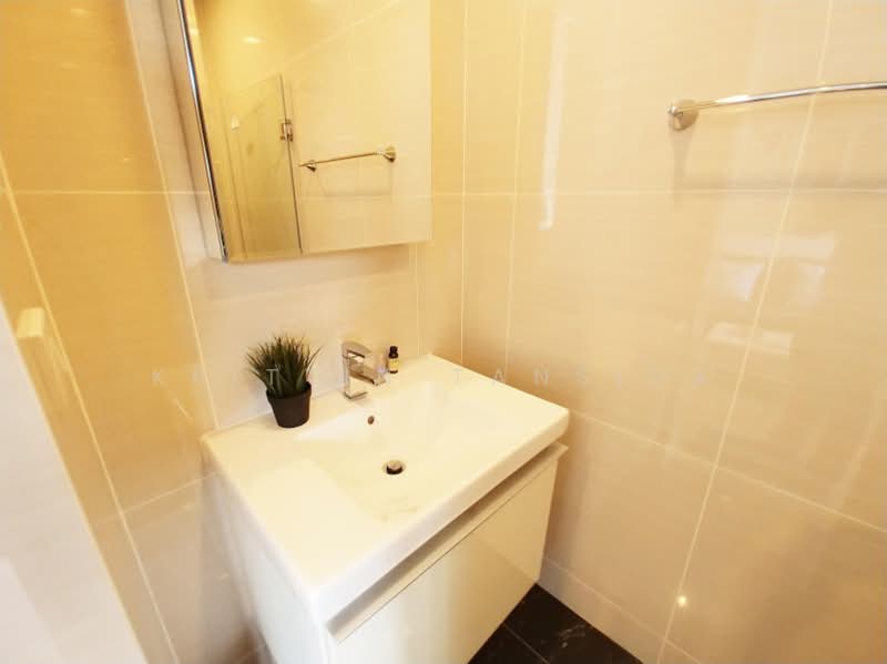 Park Origin Phrom Phong (Park 24), Bangkok, 68 Soi Sukhumvit 24, Khong Tan, Khlong Toei, Bangkok, 1 Bedroom, 29 sqm, Condo For Rent, by Krittin Tansida, 500228628 - DDproperty.com