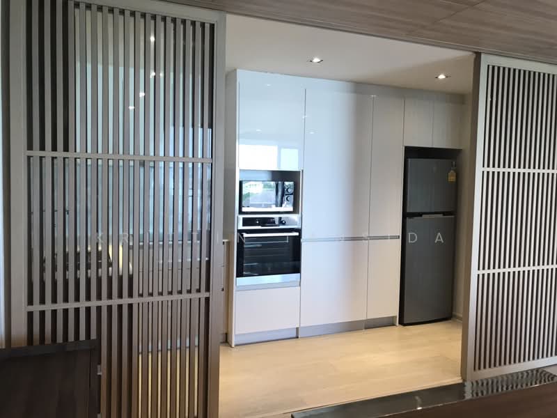 NS Residence, Bangkok, 96 Soi Charoenmitr, 10 Ekkamai Rd, Phra Kanong Nua, Watthana, Bangkok, 2 Bedrooms, 120 sqm, Apartment For Rent, by Krittin Tansida, 500228648 - DDproperty.com