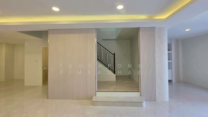 Baan Klang Muang S-Sense Rama 9-Ladprao, Bangkok, Soi Ladprao 84, Ladprao Road, Wang Thonglang, Wang Thonglang, Bangkok, 4 Bedrooms, 252 sqm, Townhouse For Sale, by Tadsapong Pimpachad, 500228651 - DDproperty.com