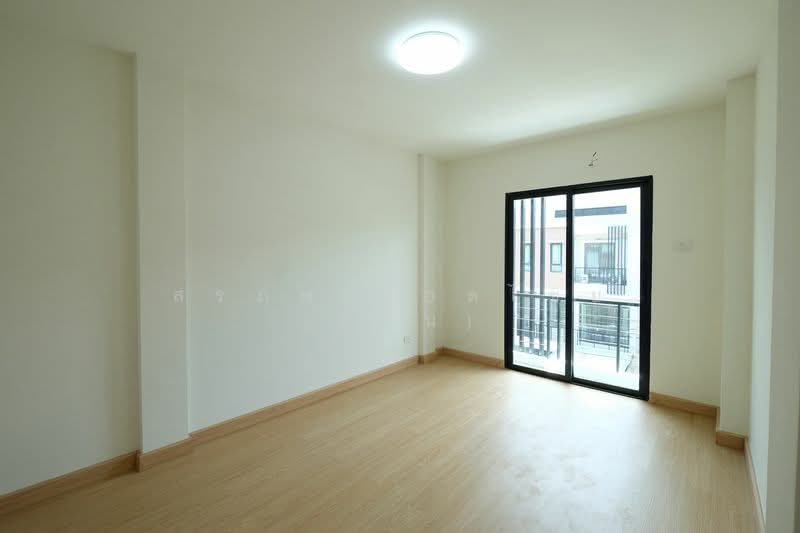 The Most Samwa-Minburi, Bangkok, Sam Wa Road, Bang Chun, Khlong Sam Wa, Bangkok, 5 Bedrooms, 75 sqm, Townhouse For Sale, by สรภพ ยอดไชย (สีฝุ่น), 500228678 - DDproperty.com