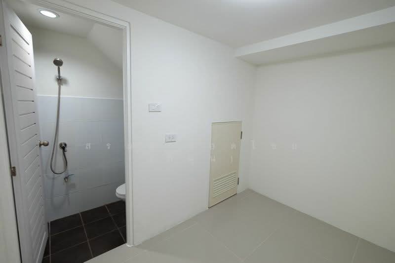 The Most Samwa-Minburi, Bangkok, Sam Wa Road, Bang Chun, Khlong Sam Wa, Bangkok, 5 Bedrooms, 75 sqm, Townhouse For Sale, by สรภพ ยอดไชย (สีฝุ่น), 500228678 - DDproperty.com