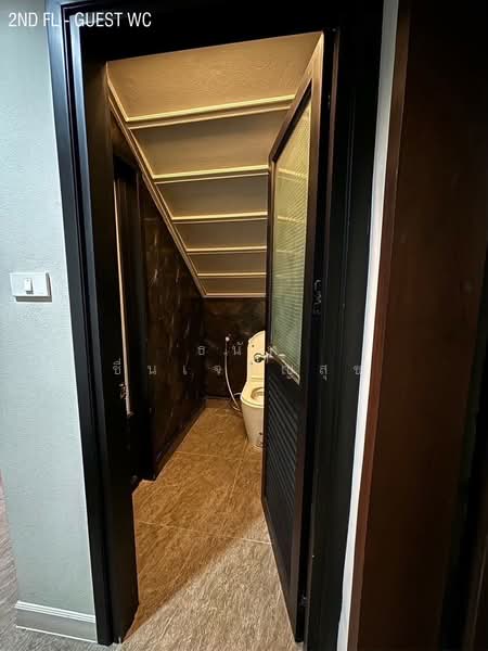 4-Story Townhome for Sale, Sukhumvit 31, City Center, Near BTS Phrom Phong | Luxury Home in a Prime, Bangkok, สุขุมวิท, Khlongtoei Nua, Watthana, Bangkok, 3 Bedrooms, 400 sqm, Townhouse For Sale, by ธนัท ชื่นเจริญสุข, 500228679 - DDproperty.com