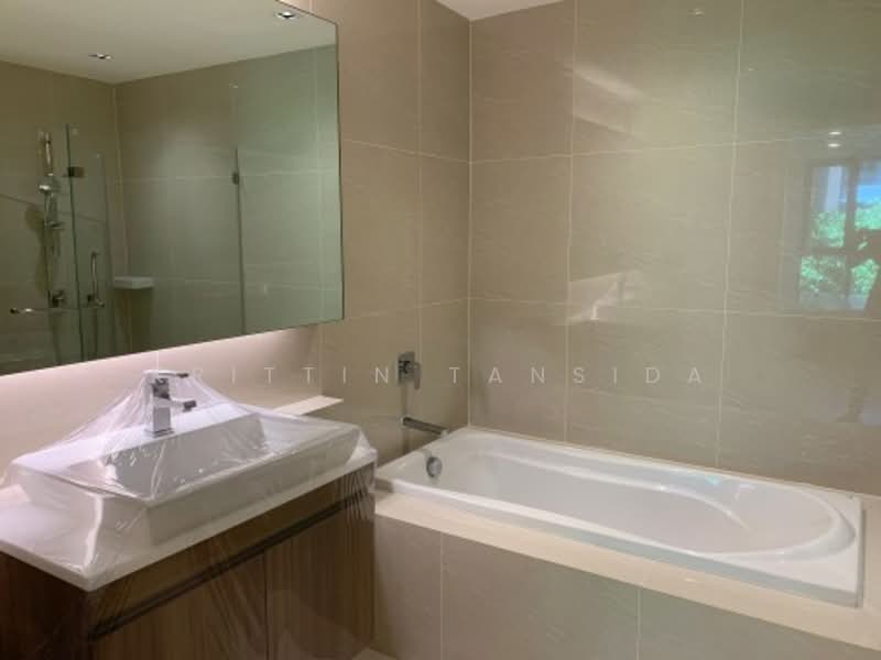 Vtara Sukhumvit 36, Bangkok, 118 Soi Saen Sabai, Phra Kanong, Khlong Toei, Bangkok, 2 Bedrooms, 65 sqm, Condo For Sale, by Krittin Tansida, 500228717 - DDproperty.com