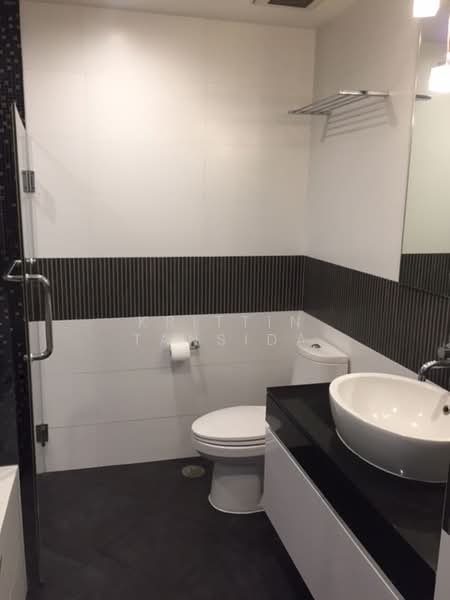 Urbana Sathorn, Bangkok, 55 South Sathorn Road, Thung Maha Mek, Sathon, Bangkok, 1 Bedroom, 70 sqm, Condo For Rent, by Krittin Tansida, 500228725 - DDproperty.com