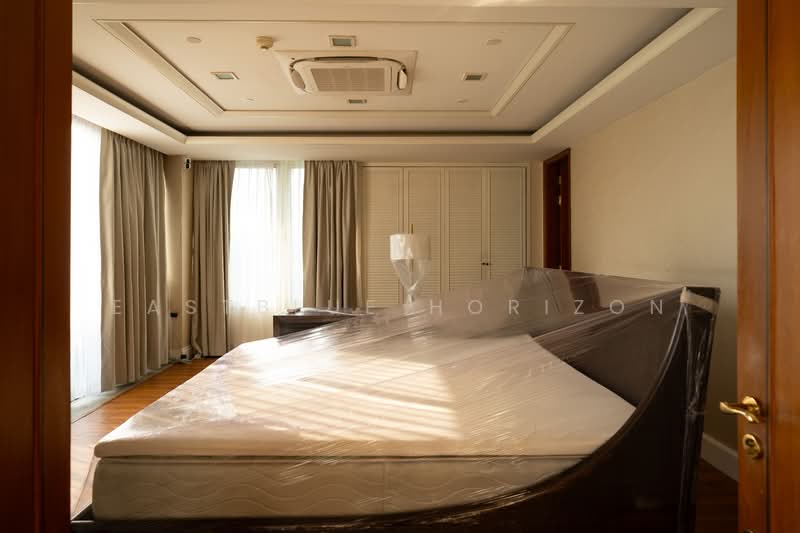 Hampton Thonglor 10, Bangkok, 324 Soi Thonglor 10, Sukhumvit Road, Khlong Tan Nua, Watthana, Bangkok, 6 Bedrooms, 425 sqm, Condo For Sale, by Eastblue Horizon, 500228736 - DDproperty.com