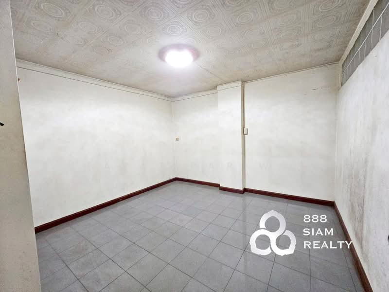 Baan Phrayapirom-Ratchada, Bangkok, Soi Ratchadaphisek 36, Chan Kasem, Chatuchak, Bangkok, 2 Bedrooms, 65 sqm, Condo For Sale, by Sutapat Pariwong, 500228807 - DDproperty.com
