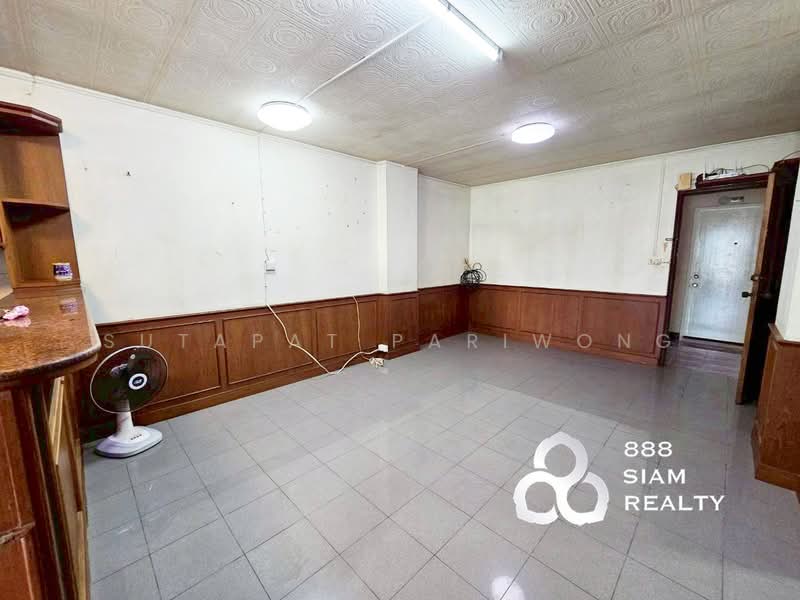 Baan Phrayapirom-Ratchada, Bangkok, Soi Ratchadaphisek 36, Chan Kasem, Chatuchak, Bangkok, 2 Bedrooms, 65 sqm, Condo For Sale, by Sutapat Pariwong, 500228807 - DDproperty.com