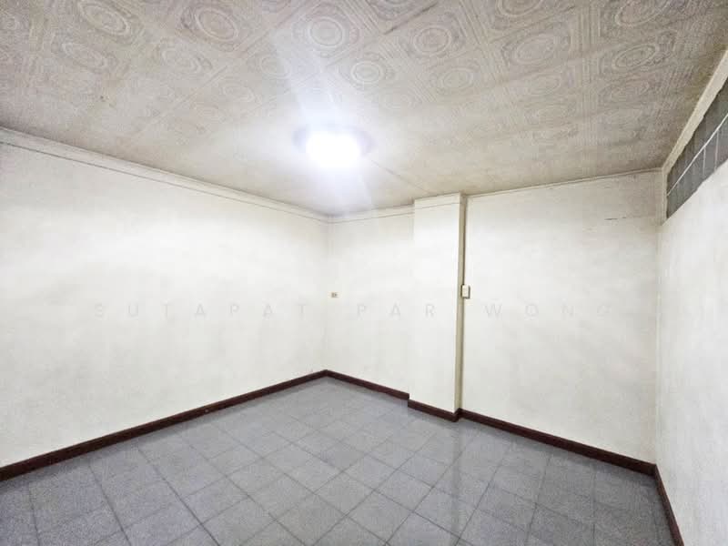 Baan Phrayapirom-Ratchada, Bangkok, Soi Ratchadaphisek 36, Chan Kasem, Chatuchak, Bangkok, 2 Bedrooms, 65 sqm, Condo For Sale, by Sutapat Pariwong, 500228807 - DDproperty.com