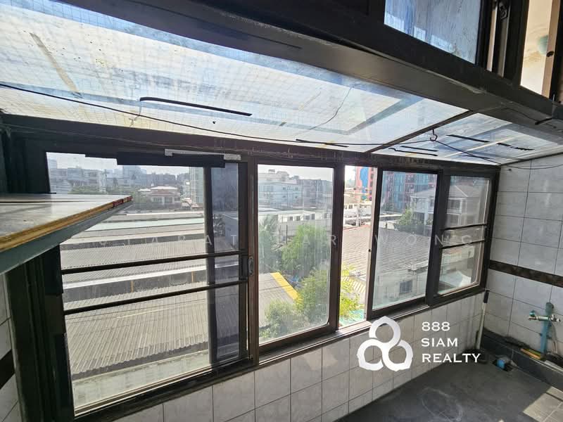 Baan Phrayapirom-Ratchada, Bangkok, Soi Ratchadaphisek 36, Chan Kasem, Chatuchak, Bangkok, 2 Bedrooms, 65 sqm, Condo For Sale, by Sutapat Pariwong, 500228807 - DDproperty.com