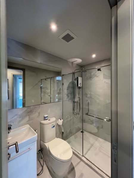 Rhythm Ekkamai, Bangkok, 11 Soi Sukhumvit 63, Khlongtoei Nua, Watthana, Bangkok, 2 Bedrooms, 70 sqm, Condo For Rent, by รัชกานต์ อัจฉริยะโพธา, 500228812 - DDproperty.com