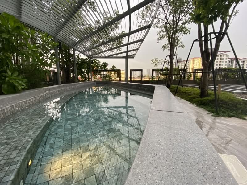 Whizdom Essence, Bangkok, 5 Piyabutr 1 Alley, Bang Chak, Phra Khanong, Bangkok, 1 Bedroom, 35 sqm, Condo For Rent, by Krittin Tansida, 500228817 - DDproperty.com