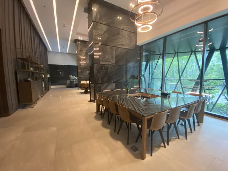 Whizdom Essence, Bangkok, 5 Piyabutr 1 Alley, Bang Chak, Phra Khanong, Bangkok, 1 Bedroom, 35 sqm, Condo For Rent, by Krittin Tansida, 500228817 - DDproperty.com