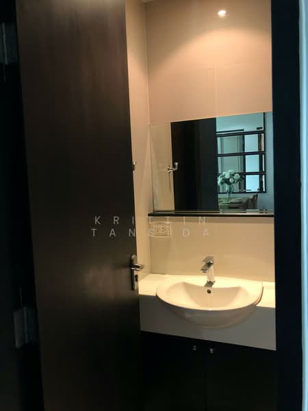 The Address Chidlom, Bangkok, Ploenchit Road, Lumphini, Pathum Wan, Bangkok, 2 Bedrooms, 72 sqm, Condo For Rent, by Krittin Tansida, 500228825 - DDproperty.com