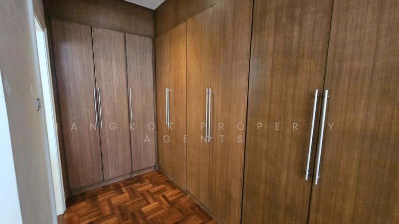 Grand Ville House 1, Bangkok, 36 Soi Sukhumvit 24, Khong Tan, Khlong Toei, Bangkok, 3 Bedrooms, 176 sqm, Condo For Rent, by BANGKOK PROPERTY AGENTS, 500228867 - DDproperty.com