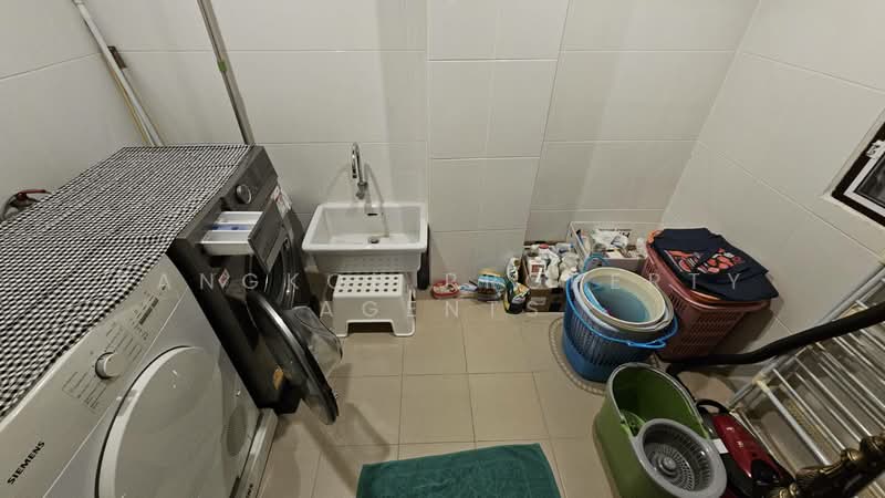 Grand Ville House 1, Bangkok, 36 Soi Sukhumvit 24, Khong Tan, Khlong Toei, Bangkok, 3 Bedrooms, 176 sqm, Condo For Rent, by BANGKOK PROPERTY AGENTS, 500228867 - DDproperty.com