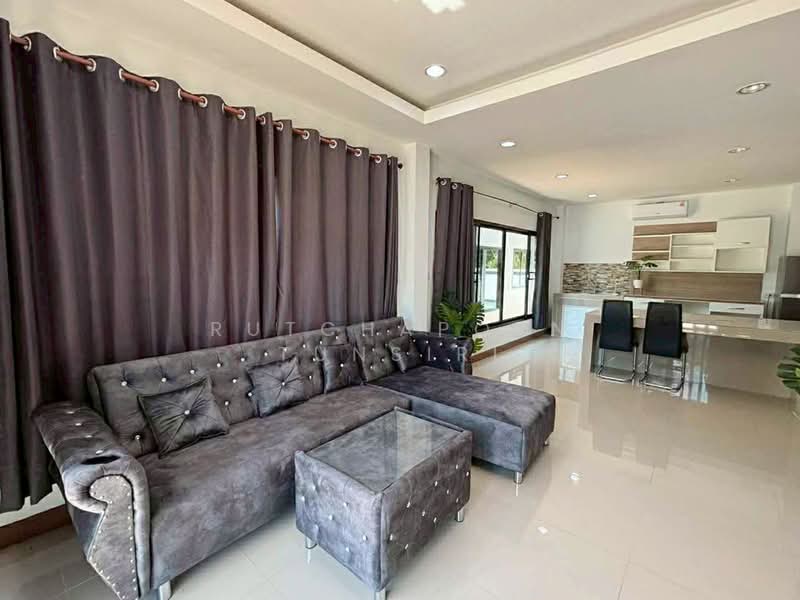 ให้เช่า - บ้านให้เช่า – ใกล้โรงเรียนนานาชาติเปรม เพียง 5 นาที ค่าเช่า 42,000 บาท /เดือน รหัสทรัพย์ : No.10H236, เชียงใหม่