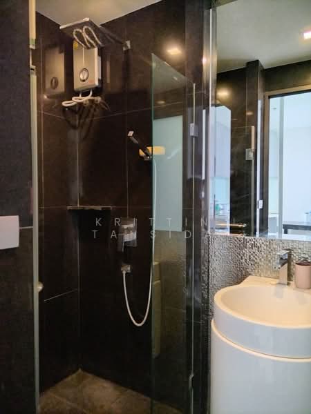 Rhythm Sukhumvit 36-38, Bangkok, 55 Soi Sukhumvit 36, Sukhumvit Road, Phra Kanong, Khlong Toei, Bangkok, Studio, 24 sqm, Condo For Sale, by Krittin Tansida, 500228919 - DDproperty.com