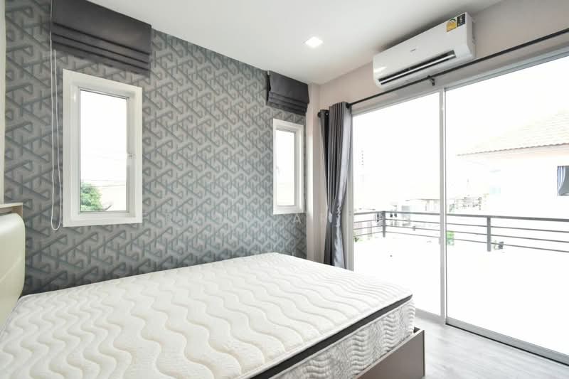 T.W. Park View, Chon Buri (Pattaya), Nong Pru, Bang Lamung (Pattaya), Chon Buri (Pattaya), 4 Bedrooms, 288 sqm, Single Detached House For Sale, by Frank Arnon, 500228950 - DDproperty.com