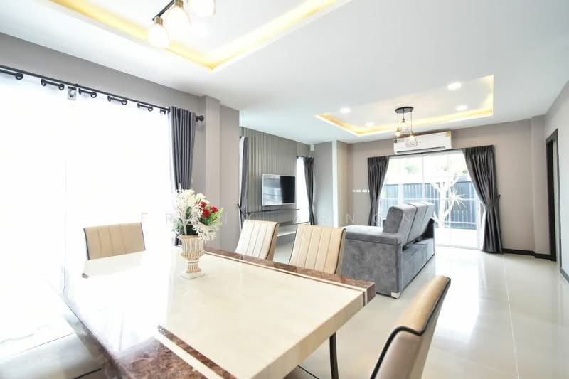 T.W. Park View, Chon Buri (Pattaya), Nong Pru, Bang Lamung (Pattaya), Chon Buri (Pattaya), 4 Bedrooms, 288 sqm, Single Detached House For Sale, by Frank Arnon, 500228950 - DDproperty.com