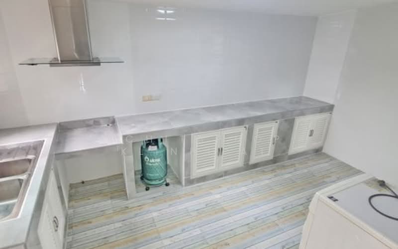 4-BR House, Chon Buri (Pattaya), Nong Pru, Bang Lamung (Pattaya), Chon Buri (Pattaya), 4 Bedrooms, 300 sqm, Single Detached House For Sale, by Achitaphop Klinpipat, 500228971 - DDproperty.com