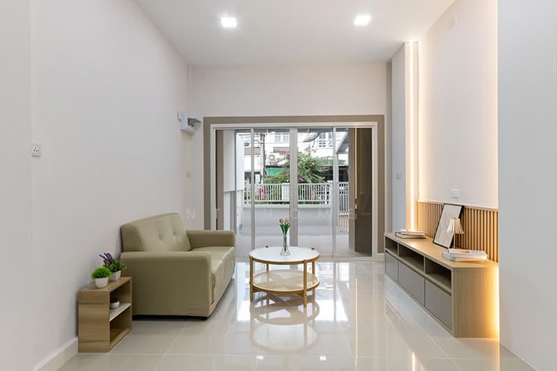 หมู่บ้านร่มโพธิ์ บางบัวทอง, Nonthaburi, Bang Rak Pattana, Bang Bua Thong, Nonthaburi, 3 Bedrooms, 160 sqm, Townhouse For Sale, by NTBHOME, 500228987 - DDproperty.com