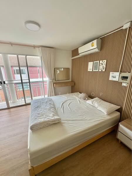 For Sale - 2-BR Townhouse, Surat Thani