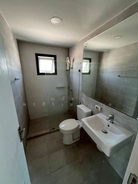 Britania Bangna-KM.12, Samut Prakan, Bang Na-Chonburi Expressway, Bangphli Yai, Bang Plee, Samut Prakan, 3 Bedrooms, 220 sqm, Single Detached House For Rent, by ณภัทร พรสิริเมธากุล, 500229039 - DDproperty.com