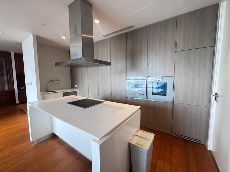 185 Rajadamri, Bangkok, 185 Rajadamri Road, Lumphini, Pathum Wan, Bangkok, 3 Bedrooms, 164 sqm, Condo For Rent, by Krittin Tansida, 500229046 - DDproperty.com