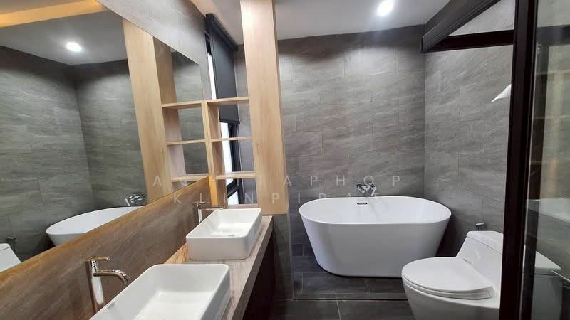 3-BR House, Chon Buri (Pattaya), Nong Pru, Bang Lamung (Pattaya), Chon Buri (Pattaya), 3 Bedrooms, 320 sqm, Single Detached House For Sale, by Achitaphop Klinpipat, 500229049 - DDproperty.com