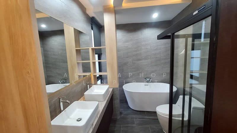 3-BR House, Chon Buri (Pattaya), Nong Pru, Bang Lamung (Pattaya), Chon Buri (Pattaya), 3 Bedrooms, 320 sqm, Single Detached House For Sale, by Achitaphop Klinpipat, 500229049 - DDproperty.com