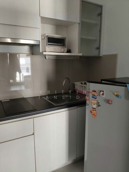 Thru Thonglor, Bangkok, Petchaburi Road, Bang Kapi, Huai Khwang, Bangkok, 2 Bedrooms, 62 sqm, Condo For Rent, by Krittin Tansida, 500229072 - DDproperty.com