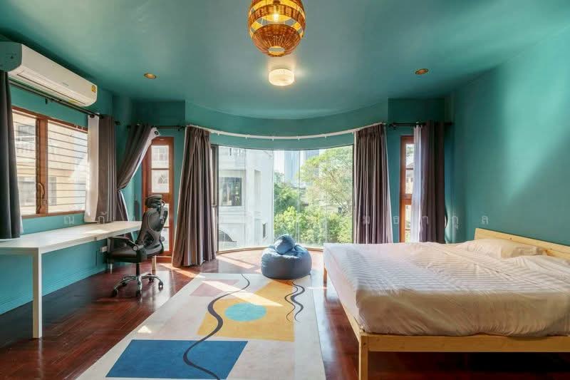 คลองตันเหนือ, Bangkok, Khlong Tan Nua, Watthana, Bangkok, 5 Bedrooms, 400 sqm, Townhouse For Rent, by ณภัทร พรสิริเมธากุล, 500229086 - DDproperty.com